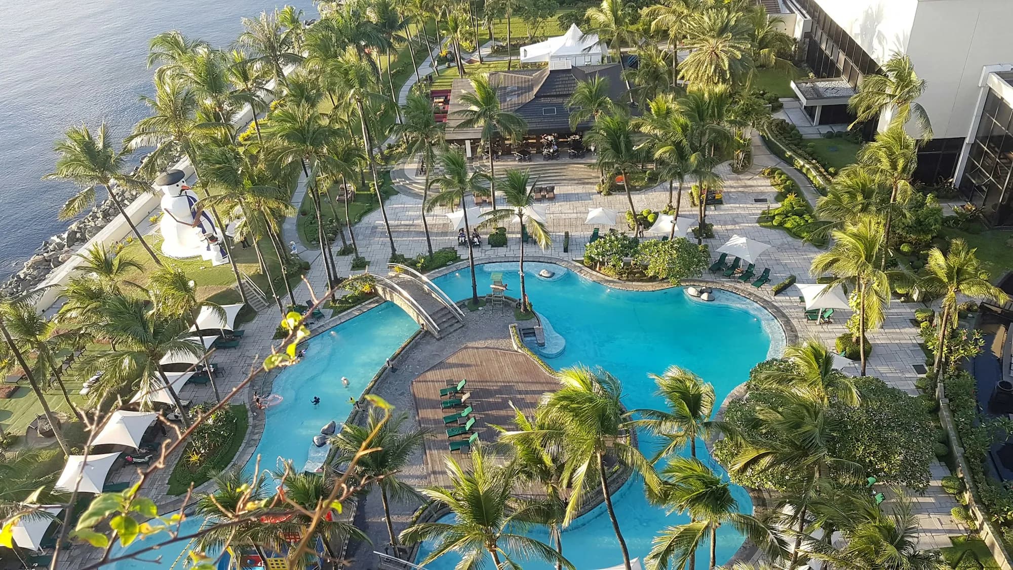 酒店与度假村